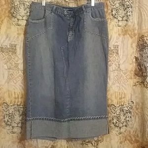 Avenue jeans skirt size 16 price drop 🔥
